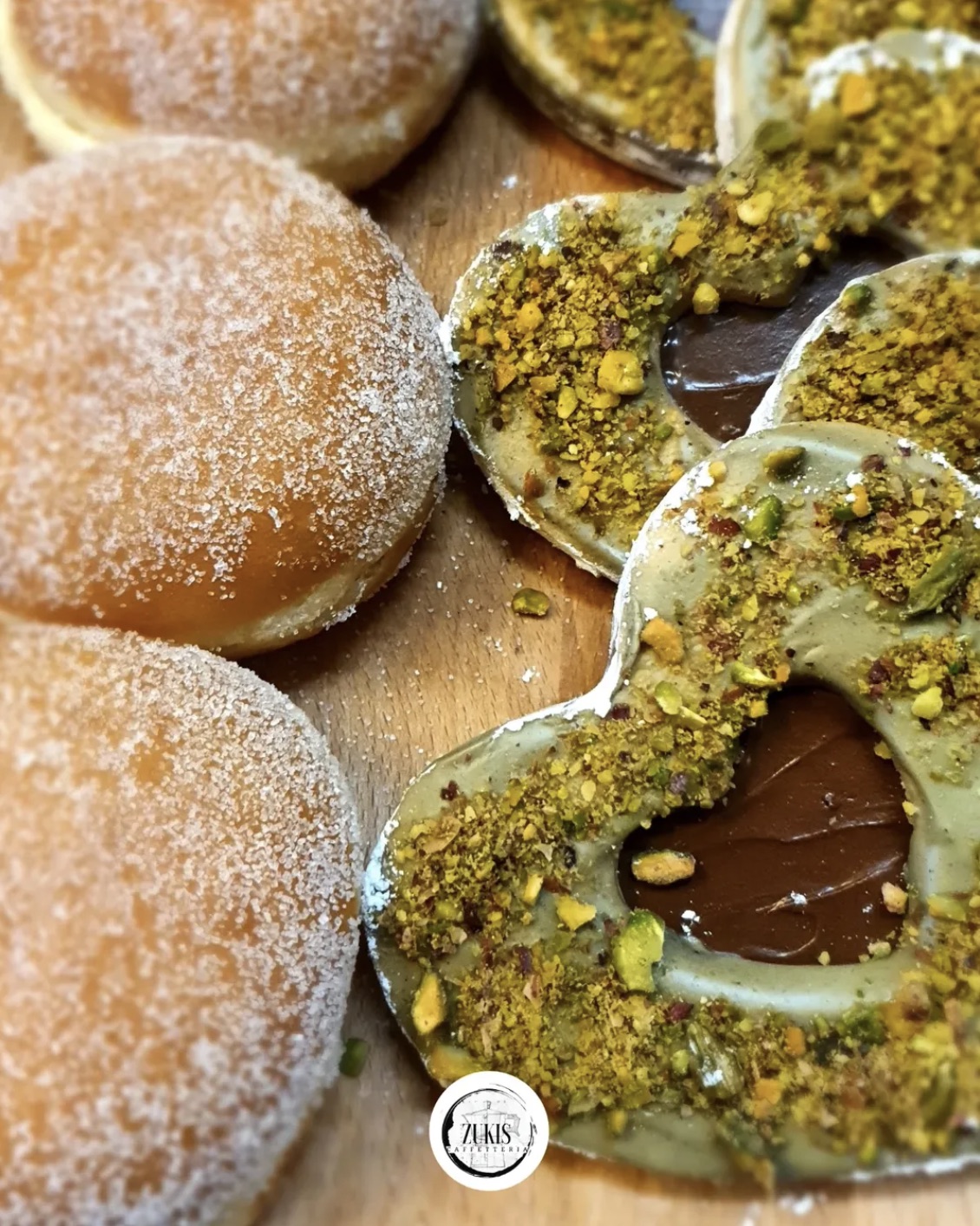 Pistachio-topped bomboloni