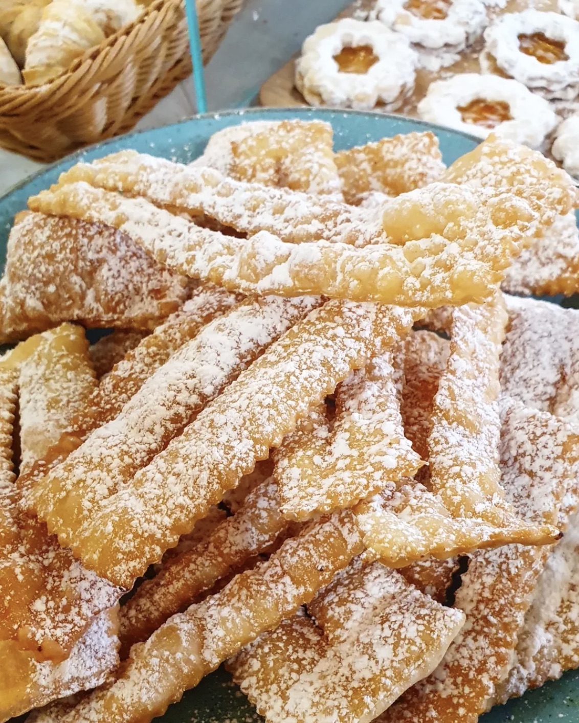 Sugar-dusted fried pastries